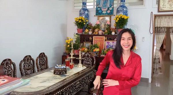 Sao Việt báo hiếu: Thủy Tiên ở thuê vẫn lo nhà cho mẹ; Vũ Khắc Tiệp thành ông trùm bố mẹ mới đồng ý cho xây nhà-13