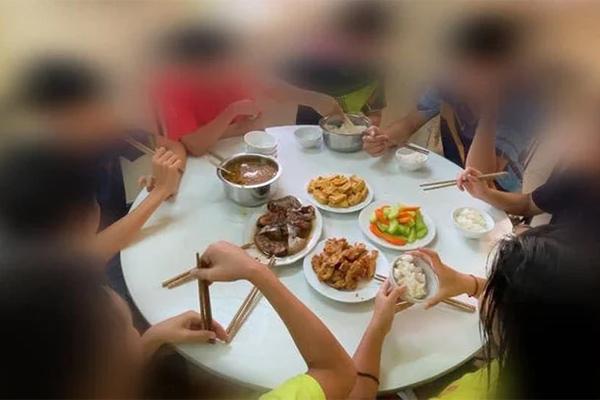 Lùm xùm bữa ăn 800.000 đồng: Cục TDTT lập hội đồng kỷ luật, sắp ra án phạt-2