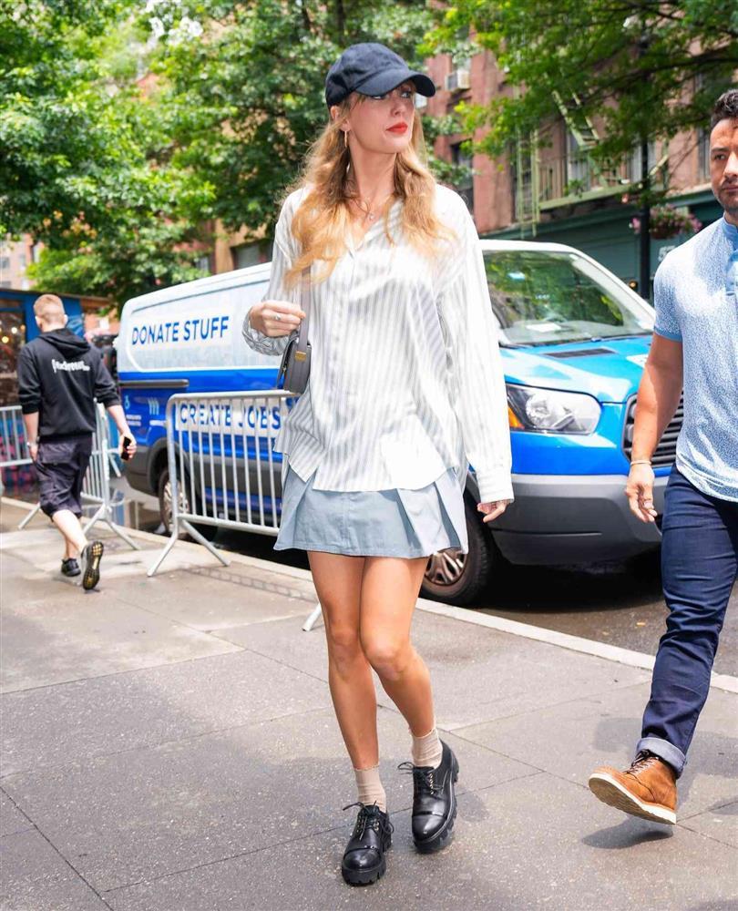 Những trang phục phong cách Taylor Swift đáng thử trong mùa thu này-1