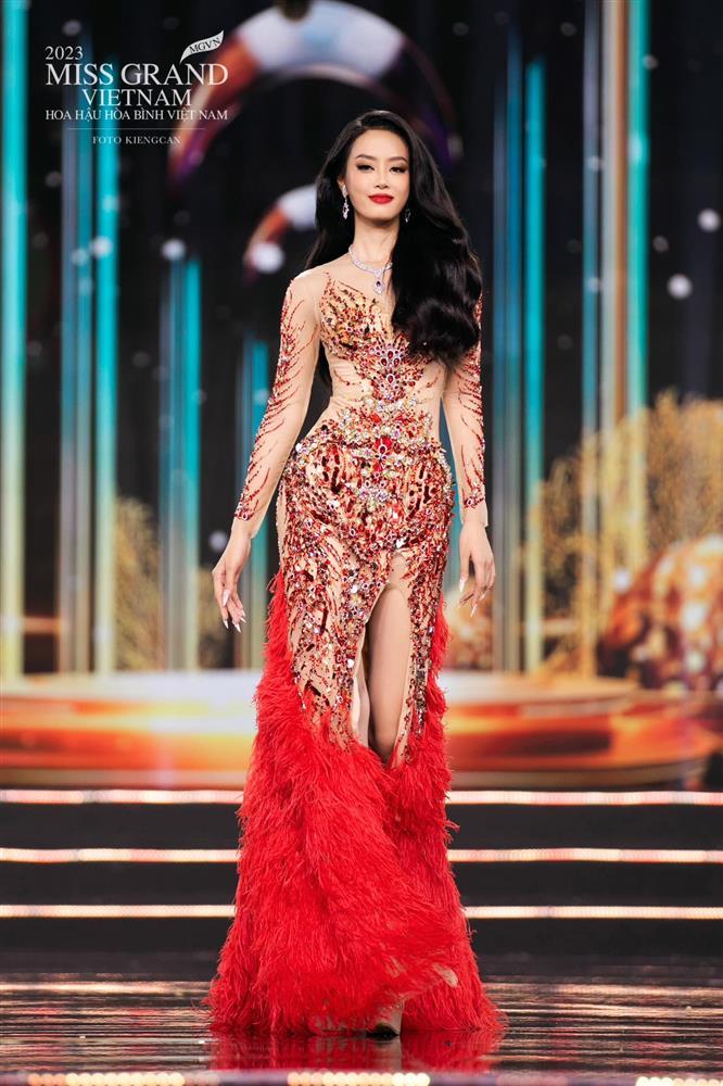 Bùi Khánh Linh bị nghi làm mũi sau khi lên Á hậu 1 Miss Grand Vietnam 2023-4