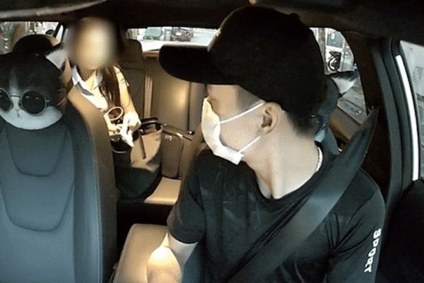 Vì sao du khách Tây bật khóc khi đang lái xe trên đường đèo ở Hà Giang?-5