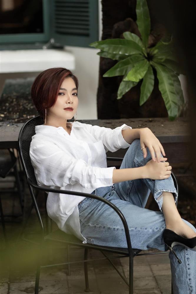 Phong cách tomboy khác hẳn vẻ bánh bèo trên show của chị đẹp Thanh Ngọc-6