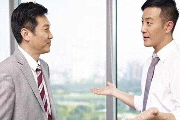 Bụng bầu to tôi vẫn phải đi làm vất vả nuôi chồng ở nhà ăn chơi-2