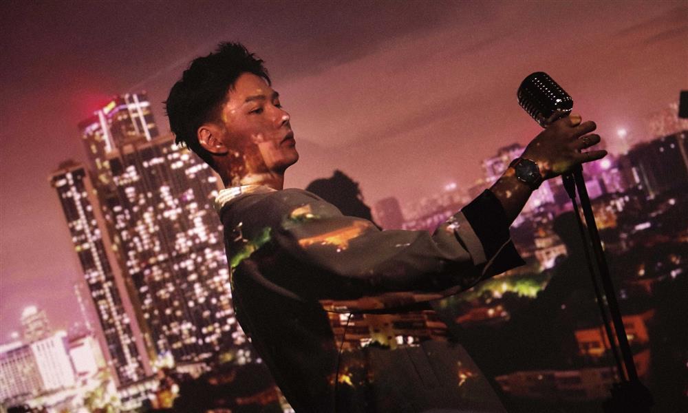 Nam ca sĩ Việt đổi nghệ danh mà khán giả không hiểu đọc kiểu gì-3