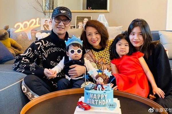 Uông Phong lần đầu xuất hiện hậu ly hôn Chương Tử Di-7