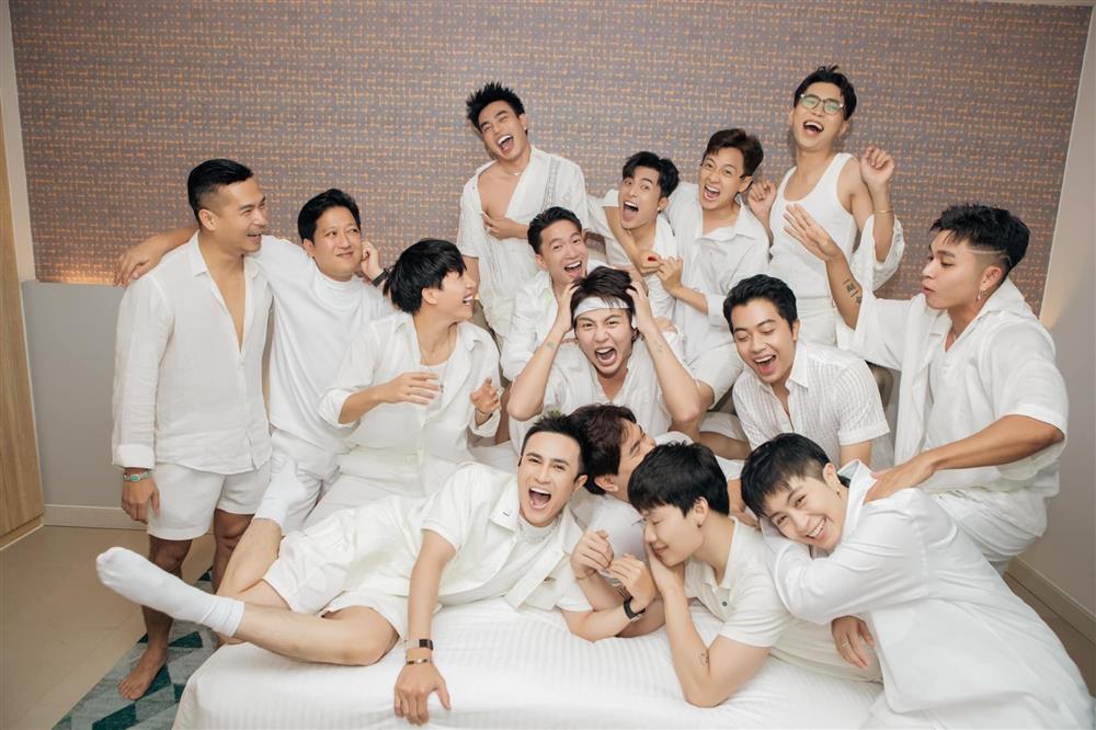 Dàn sao dự tiệc độc thân hài hước có 1-0-2 của Puka và Gin Tuấn Kiệt-8