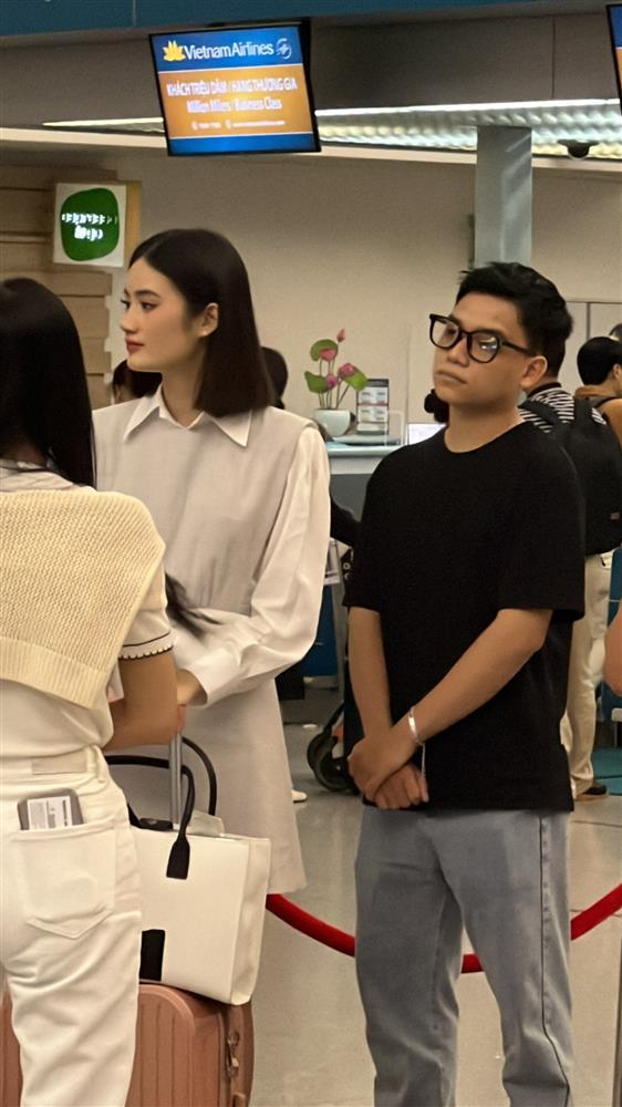 Thấy gì từ hai lần xin lỗi của Hoa hậu Ý Nhi-1