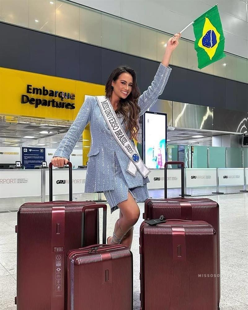 Người đẹp Colombia bế con ra sân bay đi thi Hoa hậu Hoàn vũ-11