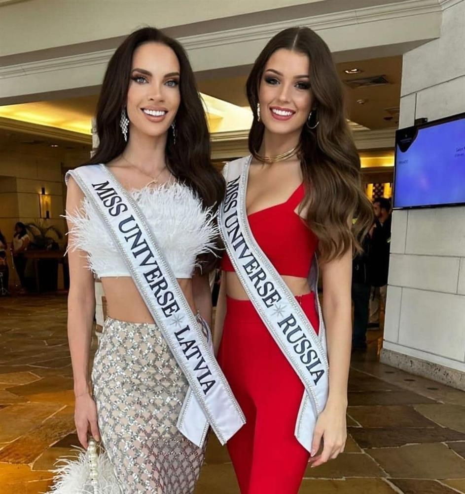 Người đẹp Colombia bế con ra sân bay đi thi Hoa hậu Hoàn vũ-23