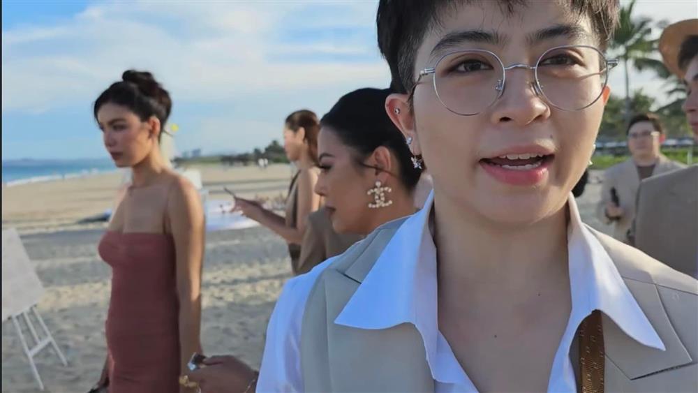 Dàn sao nữ mặc đầm hai dây ăn cưới Puka - Gin Tuấn Kiệt-8