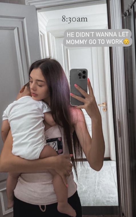 Vợ Tây của Bùi Tiến Dũng tự tay chọn quà cho mẹ chồng, nhắn nhủ bằng tiếng Việt quá tình cảm-5