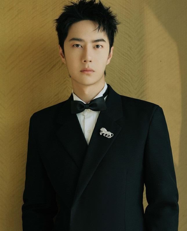 Vương Nhất Bác bị cô lập trong lễ trao giải Kim Kê-1