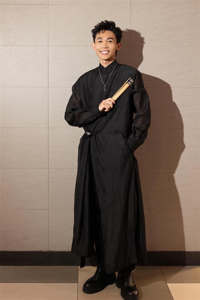 Quán quân Cười xuyên Việt: Dương Lâm nhà xe có đủ, một người trắc trở tình duyên-2