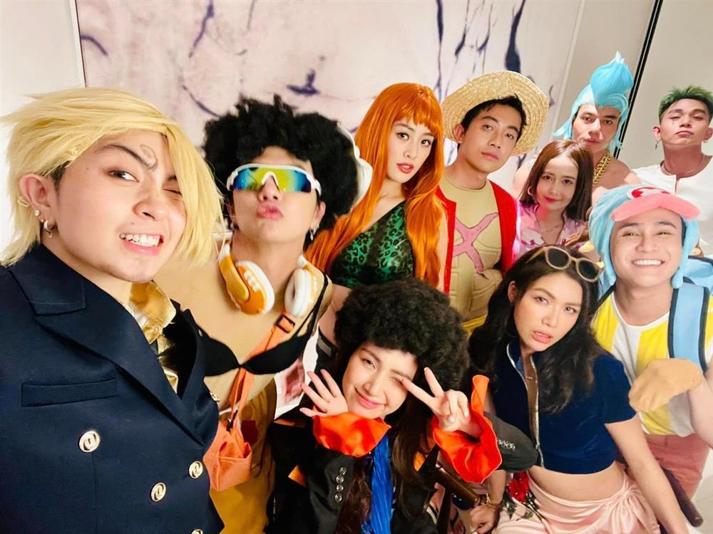 Việt Hương kể chuyện quá khứ, sao Việt bị ném xuống hồ bơi ở tiệc cưới Puka-3