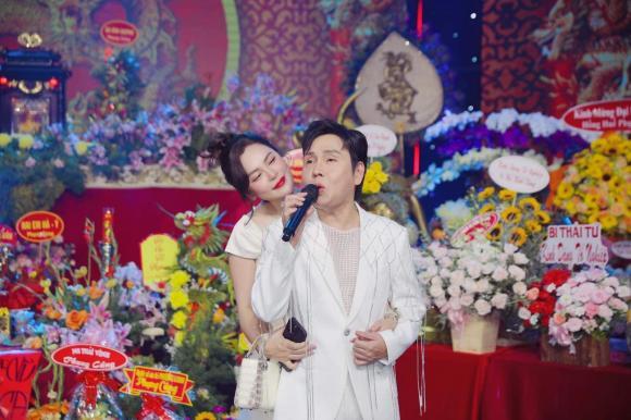 Con trai nuôi của cố NSƯT Vũ Linh - Vũ Luân và Hoa hậu Phương Lê chuẩn bị kết hôn, hé lộ luôn thiệp cưới?-3