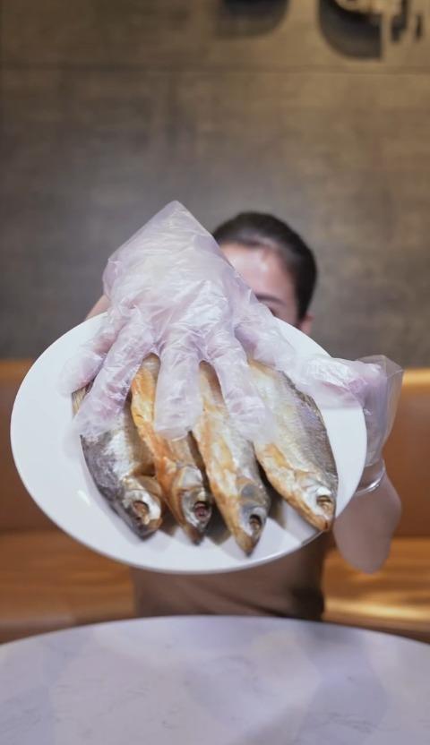 Vì sao Võ Hà Linh review một món ăn mà nhận về hàng nghìn lượt phẫn nộ?-2