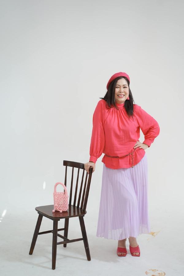 Giảm 14kg ngoạn mục, sau nửa năm, sắc vóc đời thực của NSND Hồng Vân thay đổi gây ngỡ ngàng-1