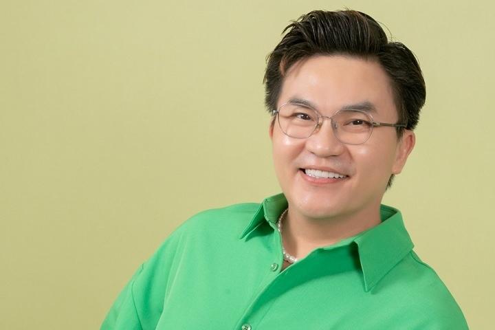 Nam MC U50 độc thân, giàu có, ăn chay trường vừa được phong NSƯT là ai?-6