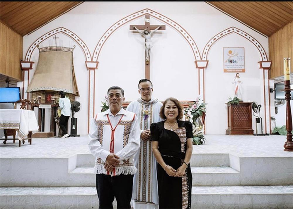 Nhan sắc Họa mi núi rừng Siu Black sau đám cưới với chồng cũ-1