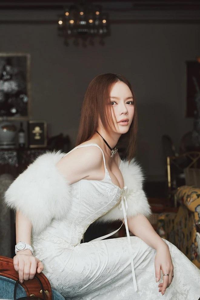 Lý Nhã Kỳ kể về lần đầu tiên trong cuộc đời, ngầm tiết lộ đã có người yêu?-3