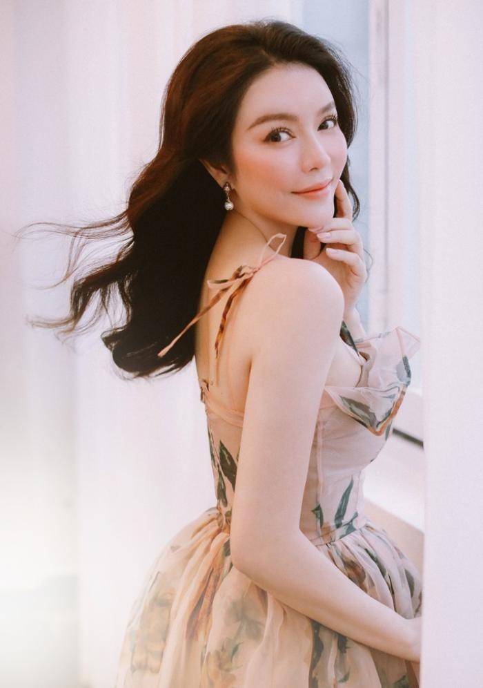 Lý Nhã Kỳ kể về lần đầu tiên trong cuộc đời, ngầm tiết lộ đã có người yêu?-4