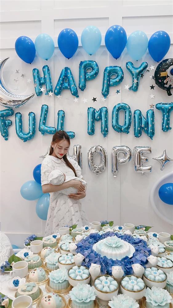 Trường Giang và Nhã Phương mừng đầy tháng con trai thứ hai-3