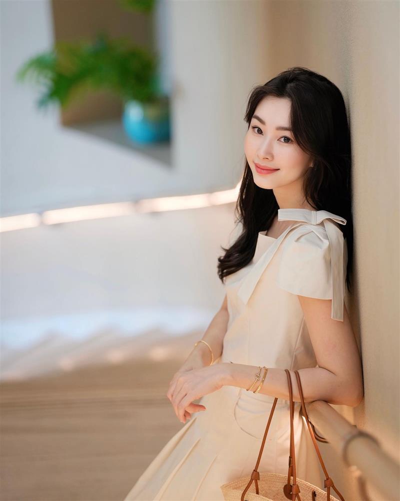 Tuổi 32, Hoa hậu Đặng Thu Thảo sống viên mãn bên chồng doanh nhân và 2 con-13