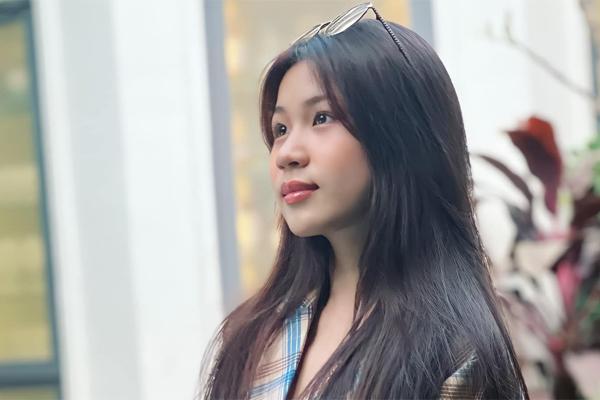 Nhan sắc tuổi 18 ngọt ngào của con gái nhạc sĩ Lưu Thiên Hương: Chăm diện đồ sexy, nghiện gym giữ dáng-2