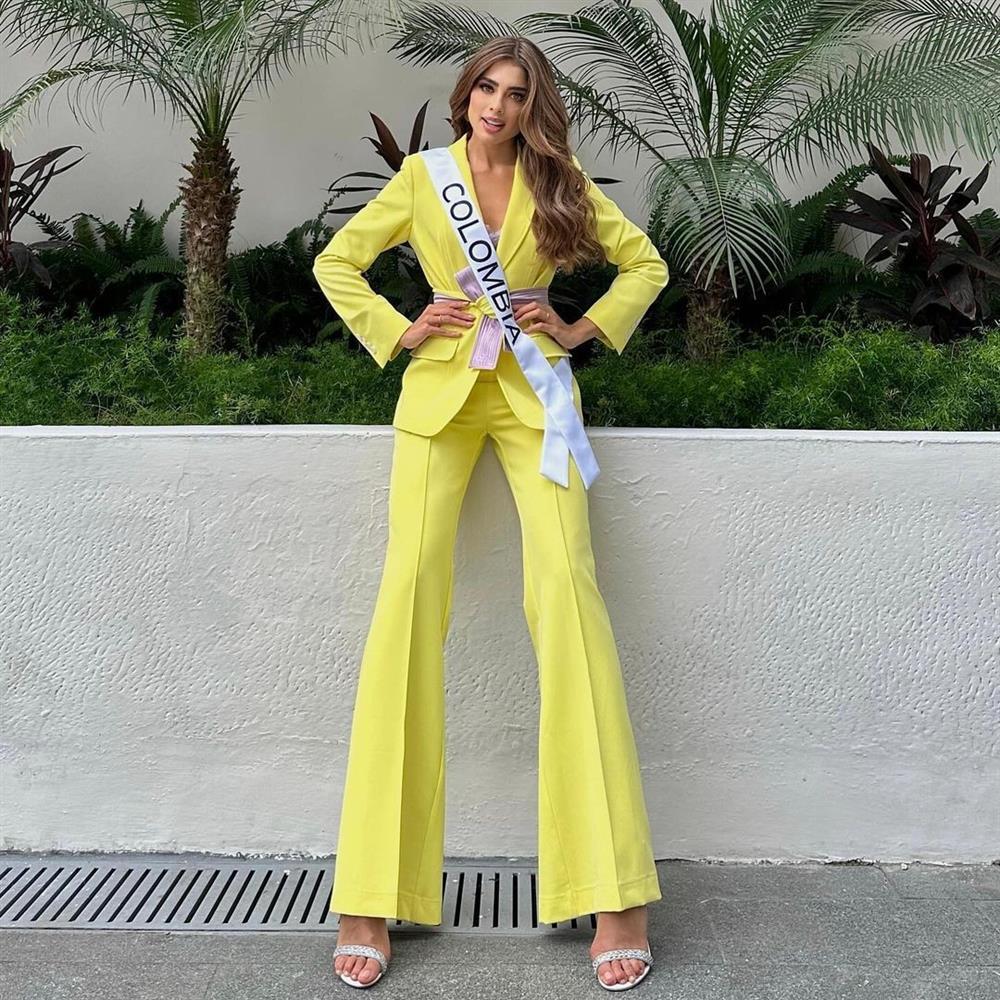 Người đẹp Canada mặc lại váy của Thùy Tiên ở Hoa hậu Hoàn vũ-5