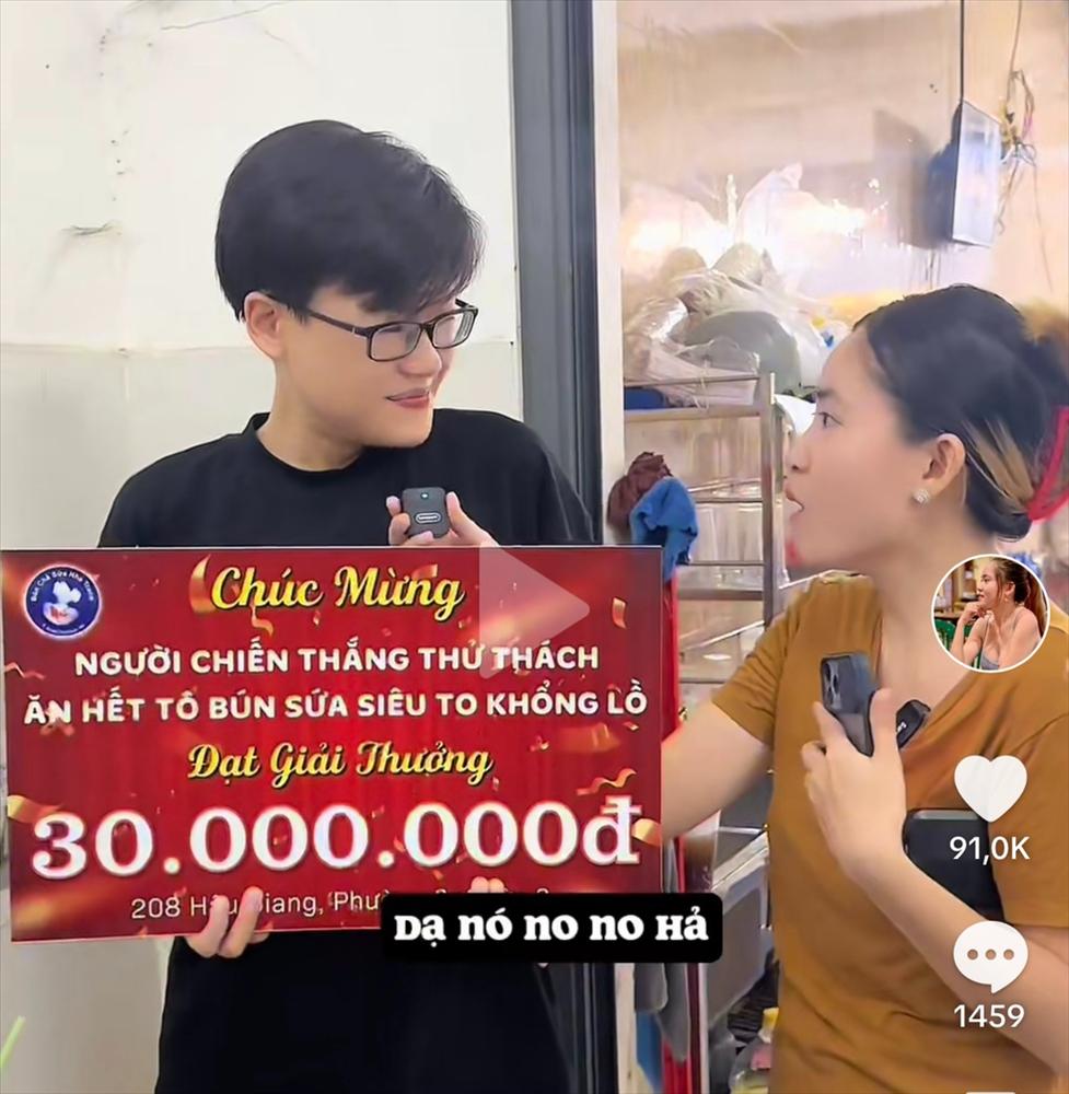 Quán ăn TPHCM thử thách ăn uống khổng lồ, khách nhận chục triệu đồng-3