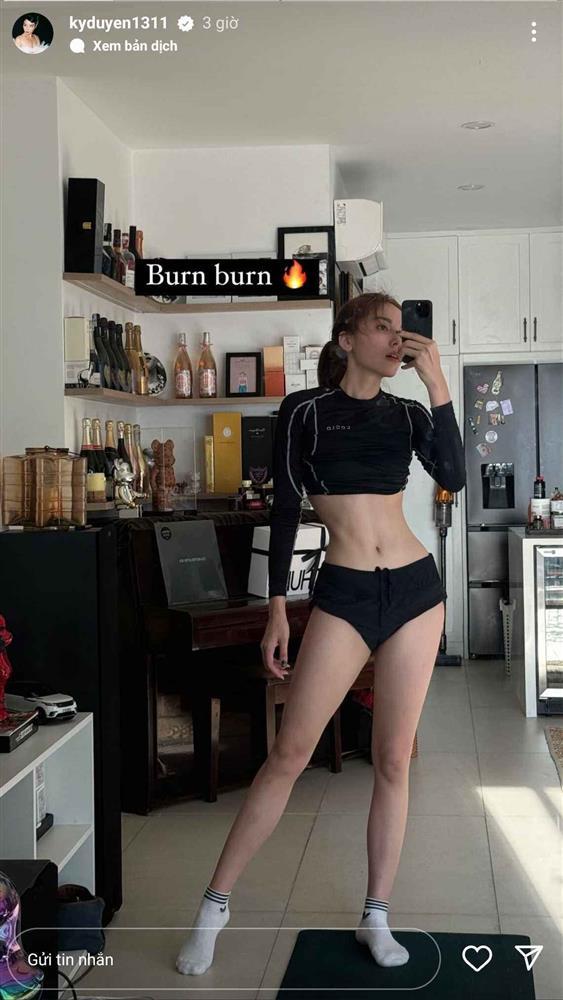 Kỳ Duyên gồng cơ mỗi ngày để chân thẳng như thước kẻ, body không mỡ thừa-1