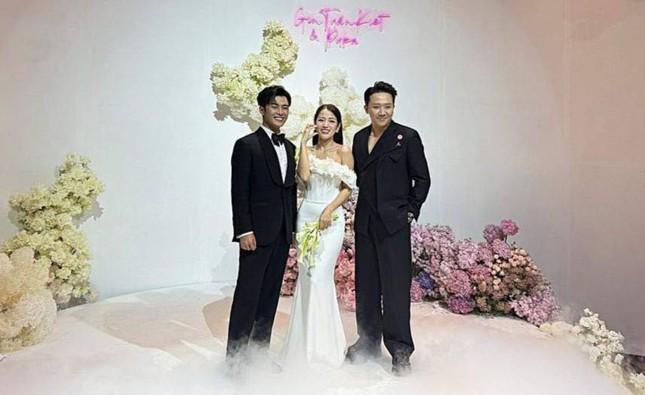 Puka trong tiệc cưới với Gin Tuấn Kiệt: Tôi run hơn ra sân khấu diễn hài-5