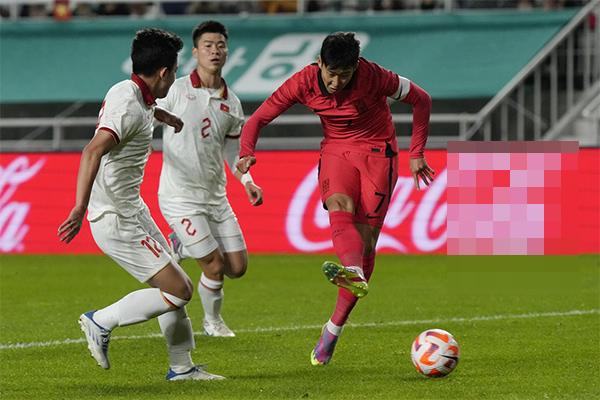 HLV Shin Tae-yong gửi chiến thư đến tuyển Việt Nam trước vòng loại 2 World Cup 2026-2