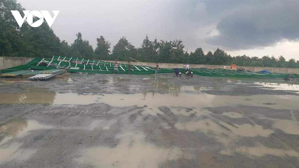 Sập nhà kho đang xây ở Tiền Giang, 2 người bị thương-2