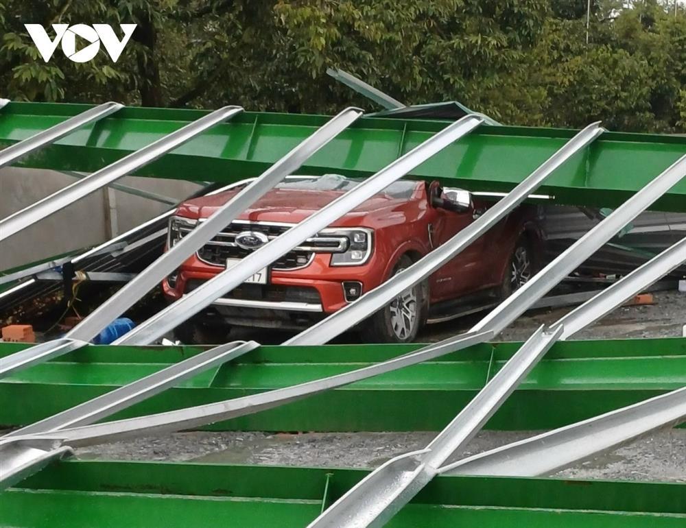 Sập nhà kho đang xây ở Tiền Giang, 2 người bị thương-4