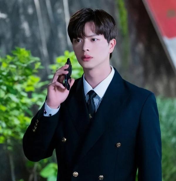 Danh sách phim truyền hình dở nhất 2023 gây ngạc nhiên-10