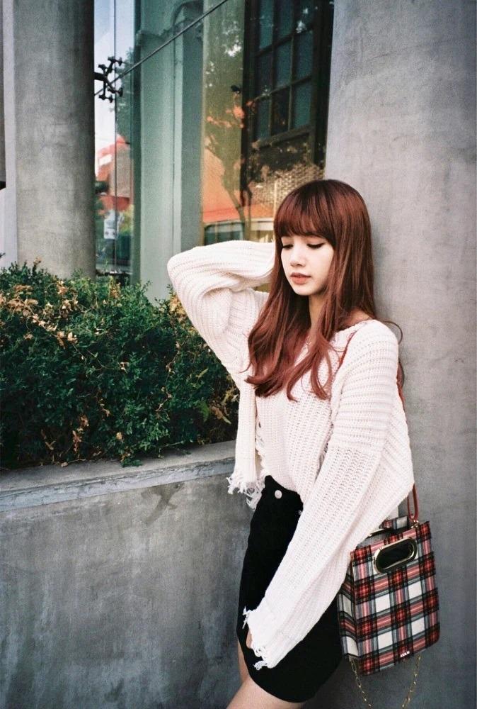 Học BLACKPINK 9 cách diện áo len trong mùa lạnh-2