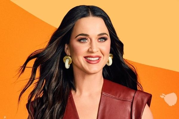 Katy Perry thừa nhận hạn chế tiệc tùng sau khi lên chức mẹ-1