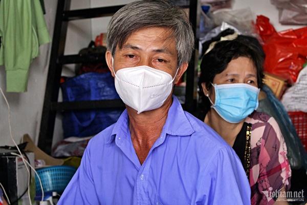 Mẹ làm tôi xấu hổ với bạn trai và cảm thấy tổn thương vô cùng-1