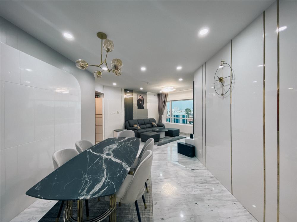 Bất ngờ nơi ở của bố mẹ chồng Ấn Độ của Võ Hạ Trâm, khác hẳn cuộc sống của cô ở Việt Nam-12