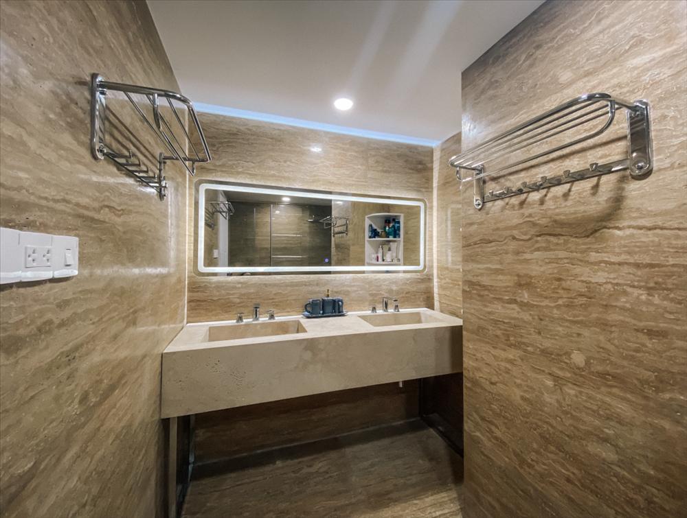 Bất ngờ nơi ở của bố mẹ chồng Ấn Độ của Võ Hạ Trâm, khác hẳn cuộc sống của cô ở Việt Nam-14