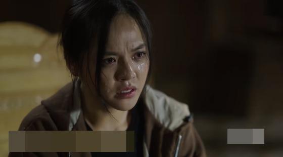 Cảnh khóc của Thu Quỳnh trong ‘Cuộc chiến không giới tuyến’ bị chê-1