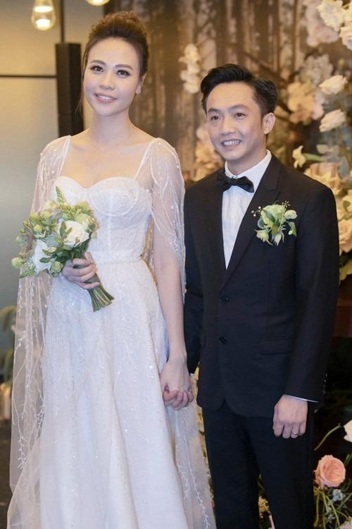 Độc đáo 4 bó hoa cưới cầm tay có giá đắt đỏ của sao Việt-4