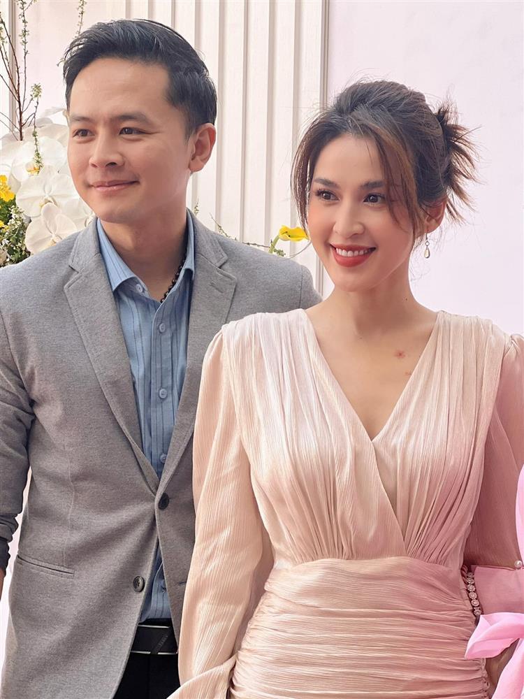 Chị đẹp Tú Vi: Tuổi thơ thiếu bố và mối tình 1 thập kỷ bên chồng nhạc sĩ-13