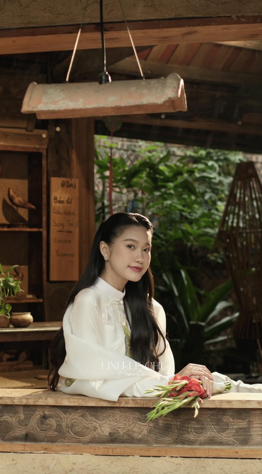 Ngắm trọn cảnh cưới nét căng của Đoàn Văn Hậu và Doãn Hải My, visual cô dâu chú rể sáng bừng-1