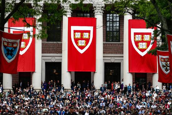 Vạch trần sự thật ĐH Harvard dành 60 suất/năm cho con nhà giàu học kém