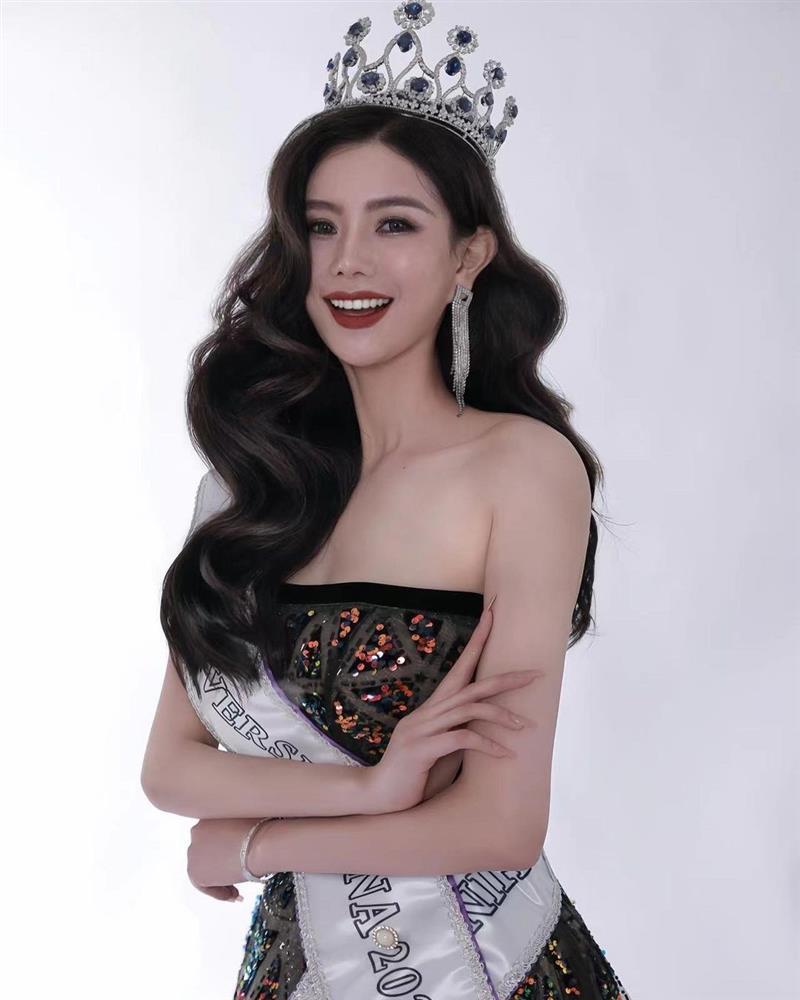 Người đẹp Trung Quốc đi thi Hoa hậu Hoàn vũ trễ 10 ngày-2