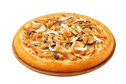 Nhà hàng gây bất ngờ với món pizza thịt rắn