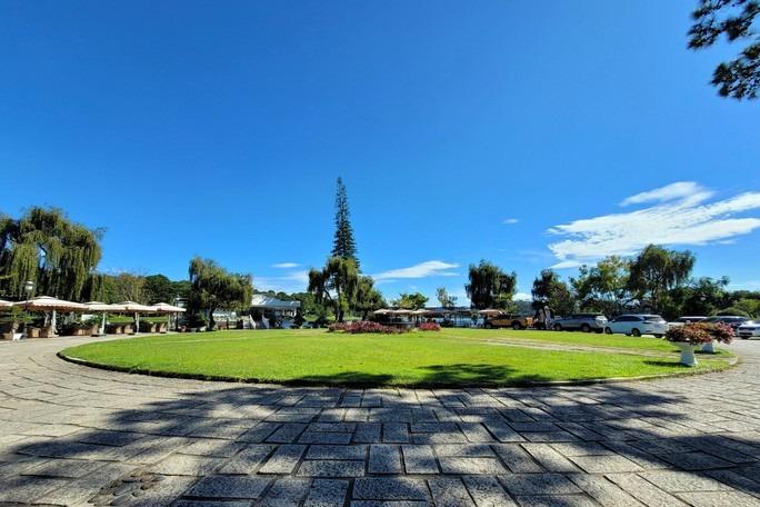 Cận cảnh khu Thủy Tạ độc nhất vô nhị đại gia Hà Nội vừa trúng đấu giá thuê-7