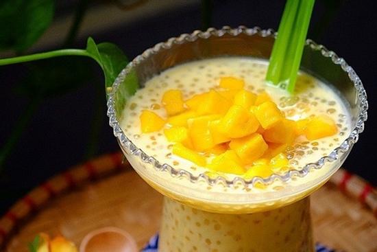 Mê mẩn với cách nấu chè xoài Singapore siêu ngon này